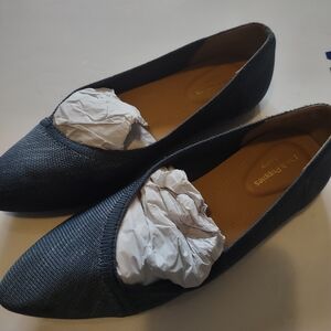 Hush puppies women's shoes size 5.5us